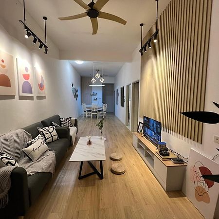 Demuji 4Br 10Pax 3Min To Ecm Kcm, Ps4 Villa Kuantan Exterior photo